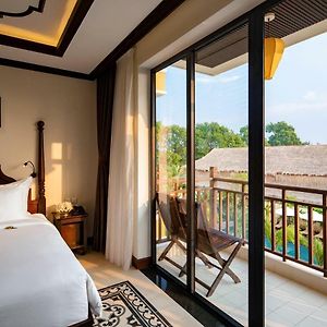 Premier Room
